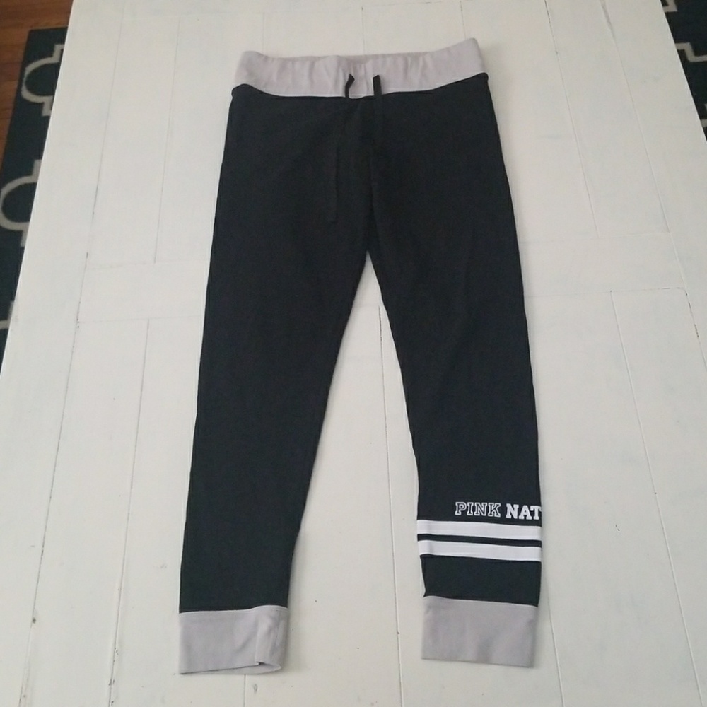 PINK Victoria's Secret leggings